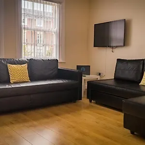 Apartment The Walls Gathering, Chester